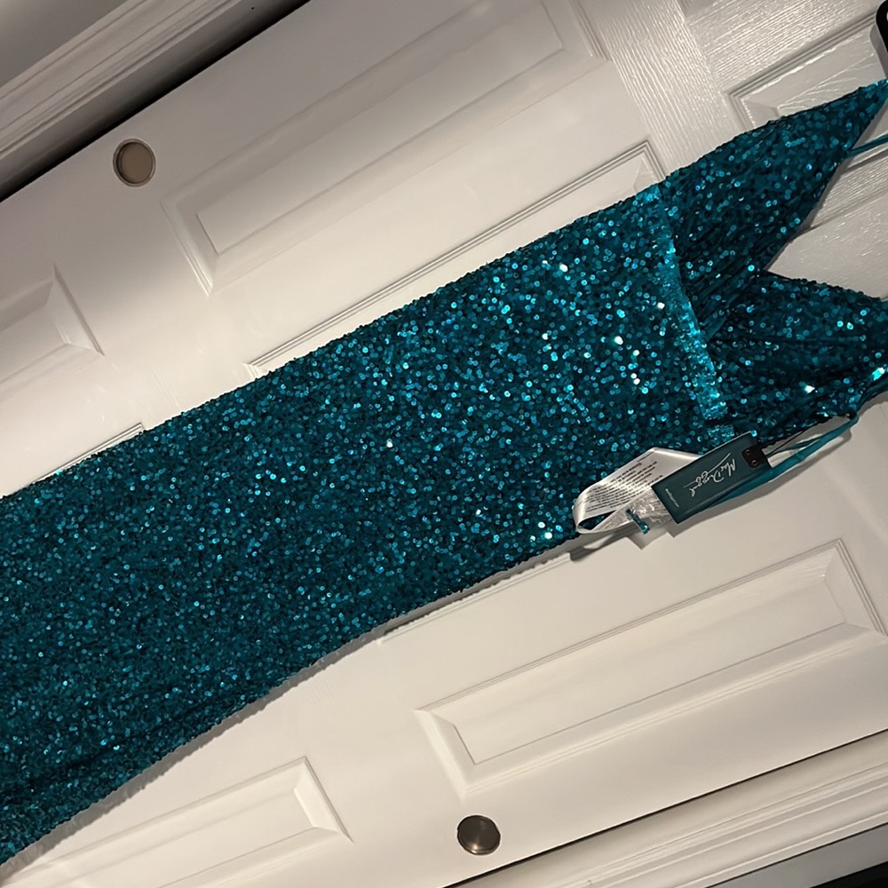 🔥 Ieena for Mac Duggal Sequin dress , size 12 Teal color - Picture 5 of 5